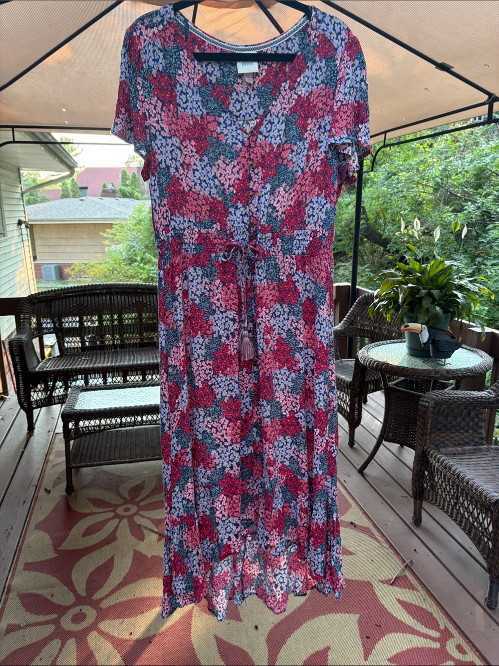 Knox Rose L. Pink & Blue Floral Maxi hi- low, Dress with Tie Waist Button Down